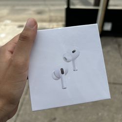 AirPods Pro’s 