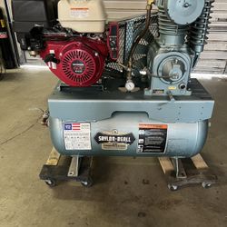 Engine driven air compressor