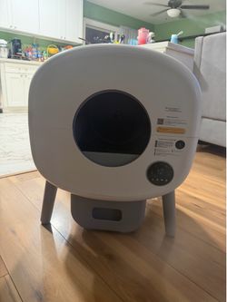 Smart cat box
