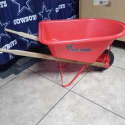 Little True Temper Wheelbarrow 