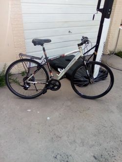 Nakamura Explore Hybrid Bike