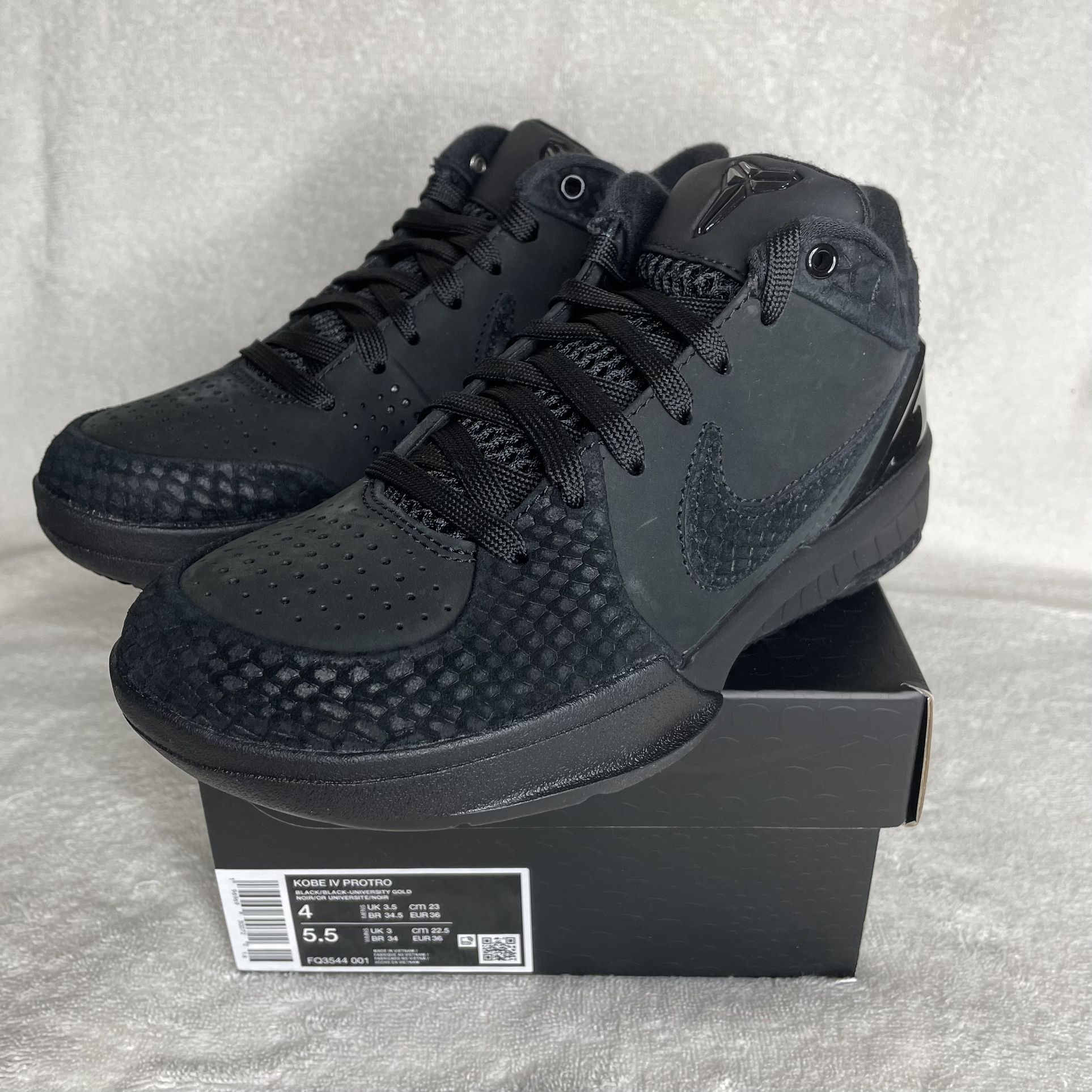 Nike Kobe IV Protro Gift of Mamba Men's Size (women's