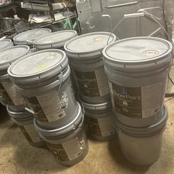 Varies colors/5 gallon paint buckets