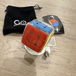 GoCube Edge Full Pack - The Connected Electronic Bluetooth Cube - 3x3 Stickerless Magnetic Speed Cube 