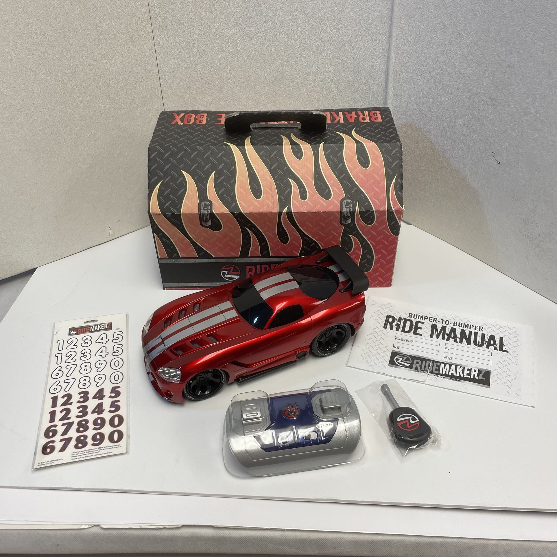 Disney Dodge Viper Ridemakerz RC Car 1:18 scale With Remote Accessories - Tested