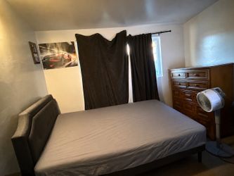 Bedroom set