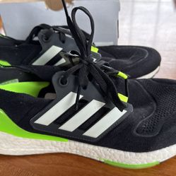 Men’s Adidas Ultraboost Shoes 