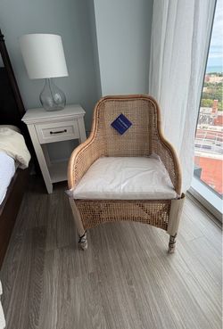 Indoor/Outdoor Chair (Brand New)
