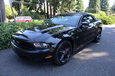 2010 Ford Mustang GT Premium