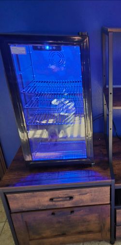 Black Glass Door Mini Refrigerator
