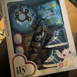 Ily Stitch Skate Set 