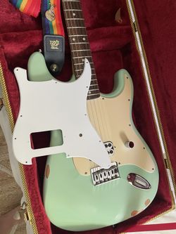 SALE! Tom delonge Fender Relic 2002 激レア WEBSHOPクリアランス