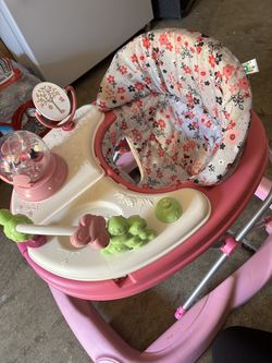 Minnie Mouse baby walker