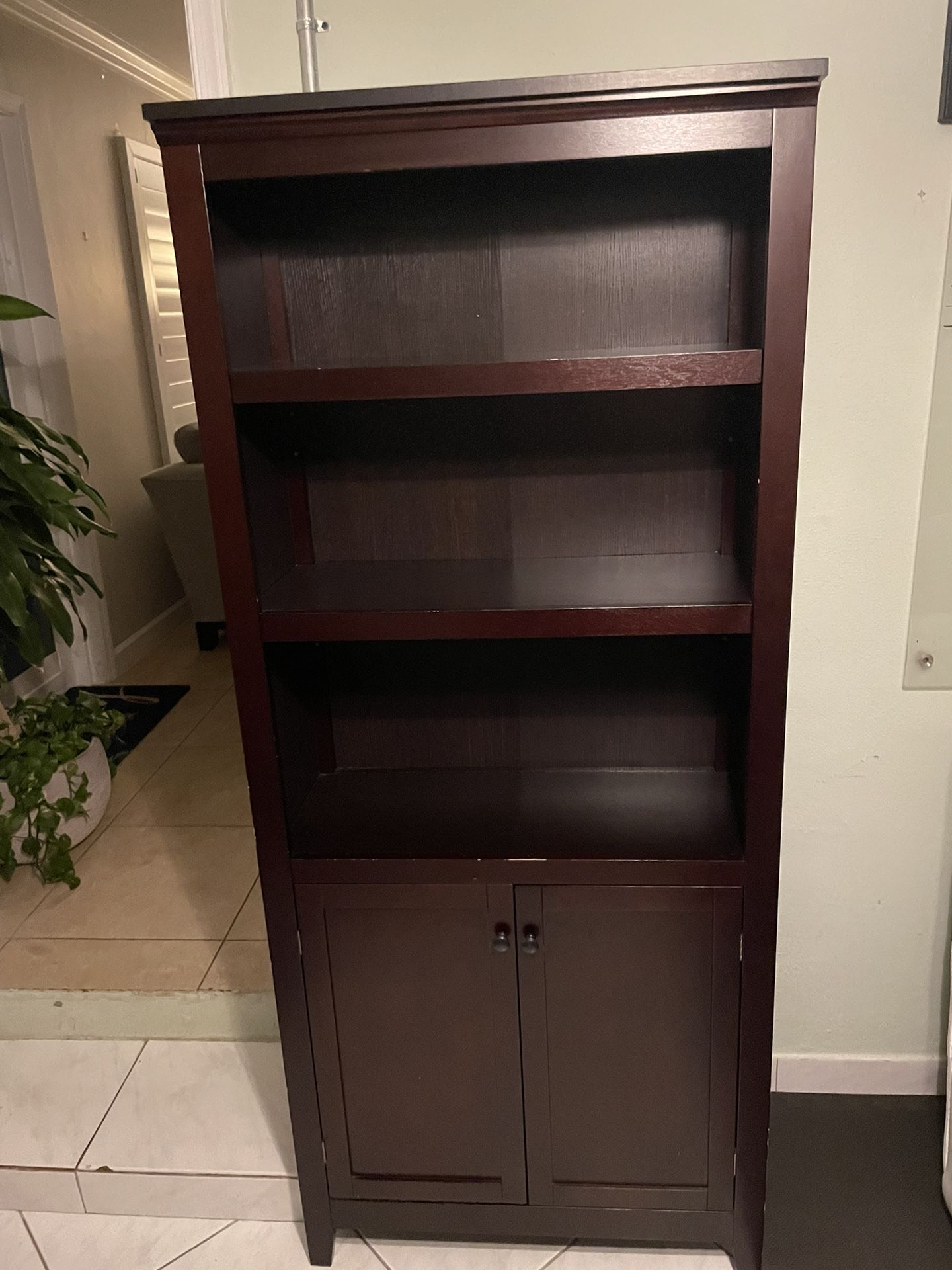 🌟 Stunning Dark Brown 3-Shelf Bookshelf with 2-Shelf Cabinet 🌟