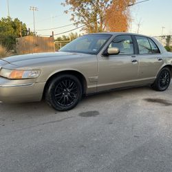 2000 Grand Marquis 