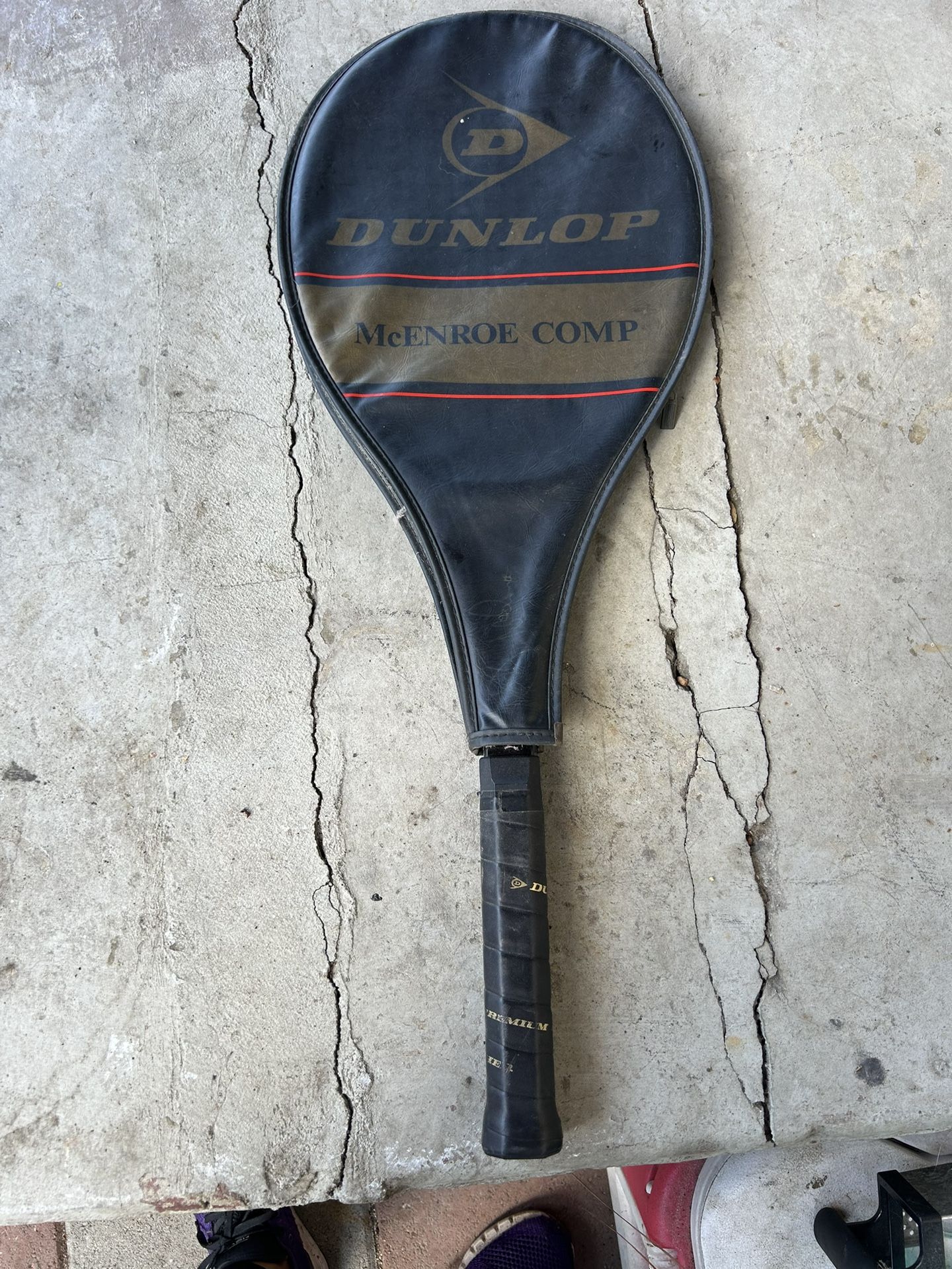 TENNIS RACKET/RAKETA PARA TENIS