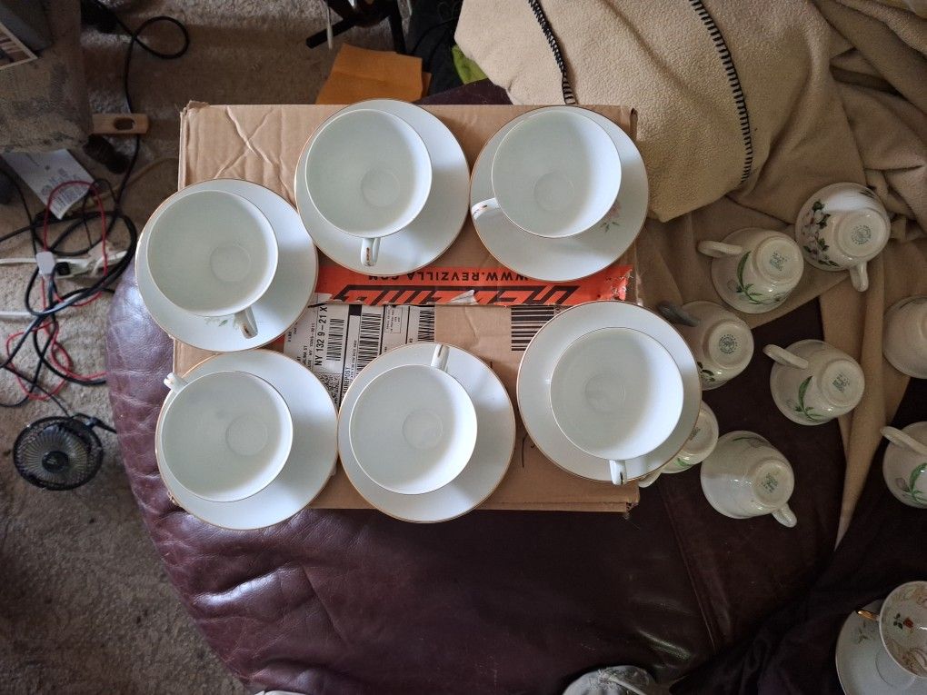 6 PC. "Generation" Series JAPANESE Made Fine China