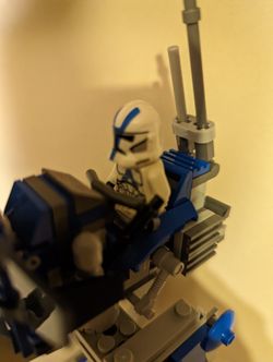 Lego Star Wars And Mini Fig Plus Vehicle