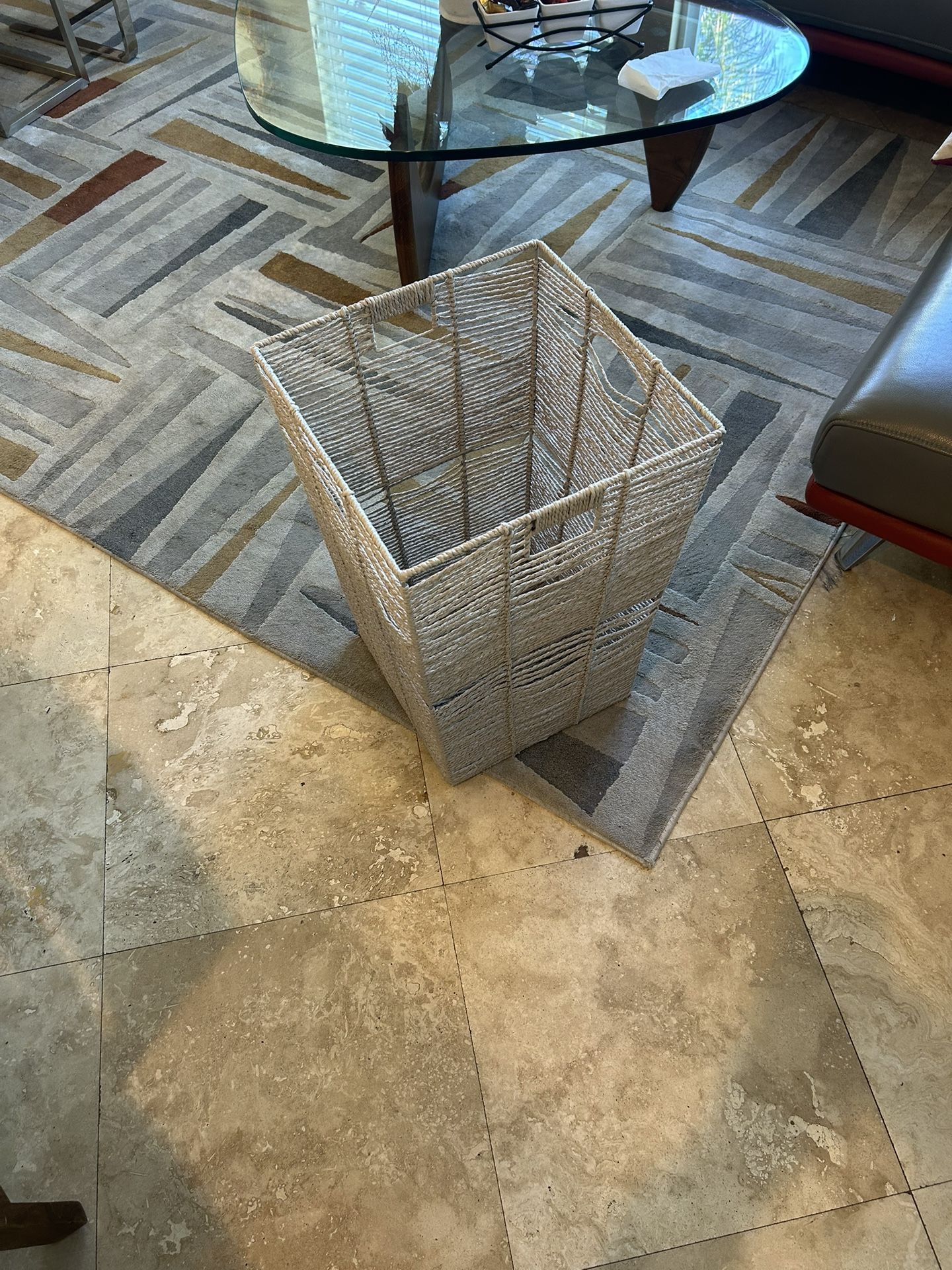 laundry basket