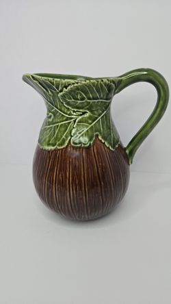 OLFARE Ceramic Pitcher (Portugal)–Acorn and Leaf Design–Dishwasher Safe COD0110