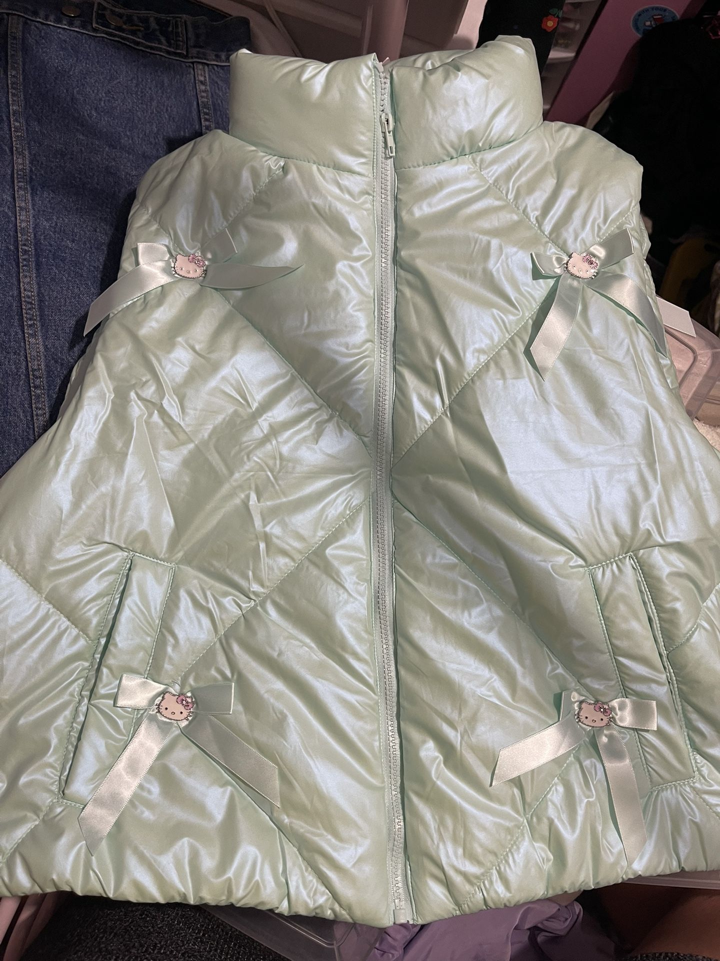 HELLO KITTY VEST