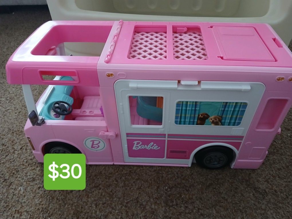 Barbie Doll Camper
