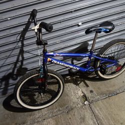 Diamondback BMX bicycle. Blue 20.5"