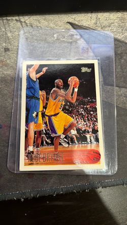 Kobe Bryant Topps Lakers Basketball Card