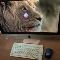Imac With Wireless Keyboard And Mouse