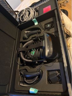 Valve VR Index Kit with Extra Valve Index v2.0 Base Station