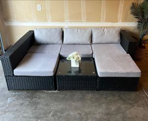 4 piece modular patio set with cushions