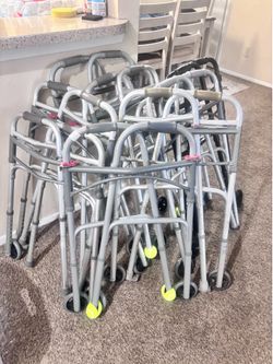 Adult Walkers like new 20$ for each