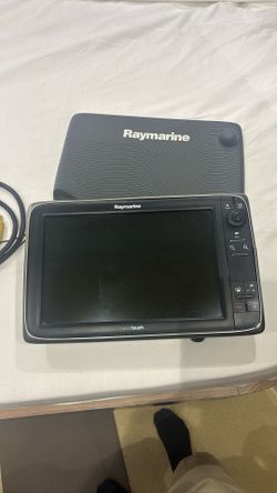 Raymarine Model E70023