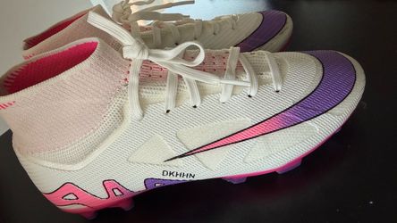 Size 3 Girl Soccer Shoes