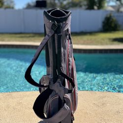 Wilson Yuengling 6 Way Divider  Carry Stand Bag 