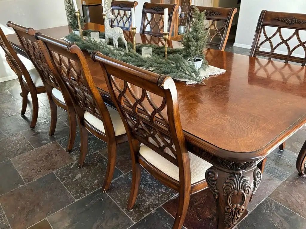 Henredon Formal Dining Table Set