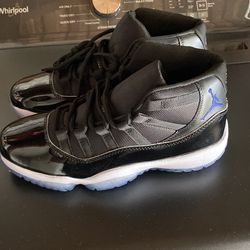 Jordan’s size 10 space jams