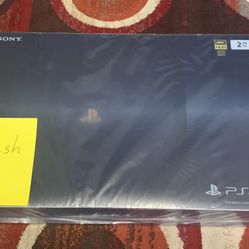 PS4 Pro 500 Million LE