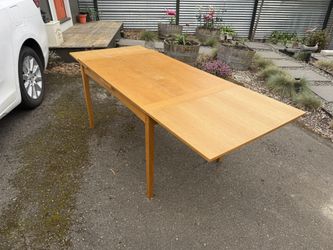4/25-26 HUGE GARAGE SALE GREENLAKE/LOYAL HEIGHTS