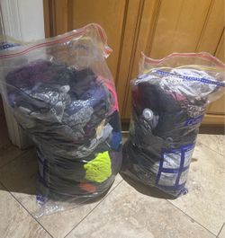 Large bundle of Lululemon and gymshark M/F athletic clothing (75 pieces)