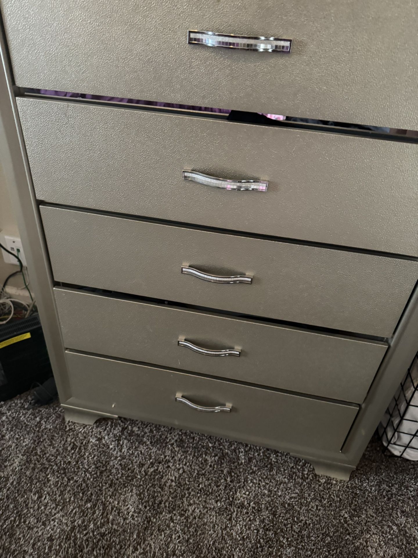 Champagne Bedroom Set