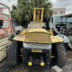 1969 Clark IT40 All Terrain Forklift Runs, Drives & Lifts