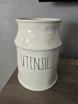 New Rae Dunn Utensil Holder