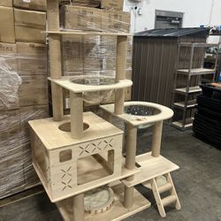 Large Cat Tree / Árbol de gato grande