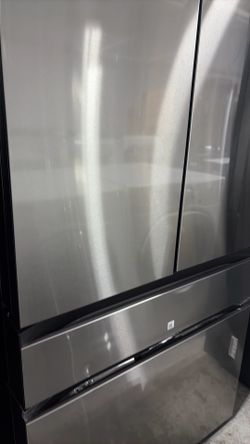 Samsung 4 door refrigerator