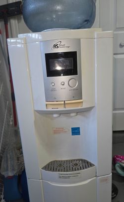 Royal Sovereign Water Dispenser