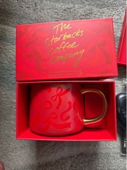 2 Fancy Christmas mugs