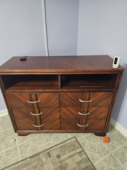 Solid wood 6 drawer entertainment center