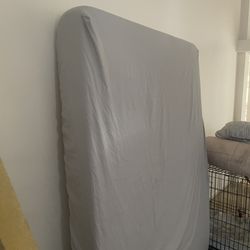 Full bed, Bed Frame And Box spring 