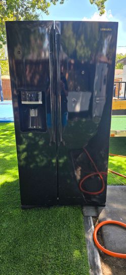 Samsung Gareage Fridge